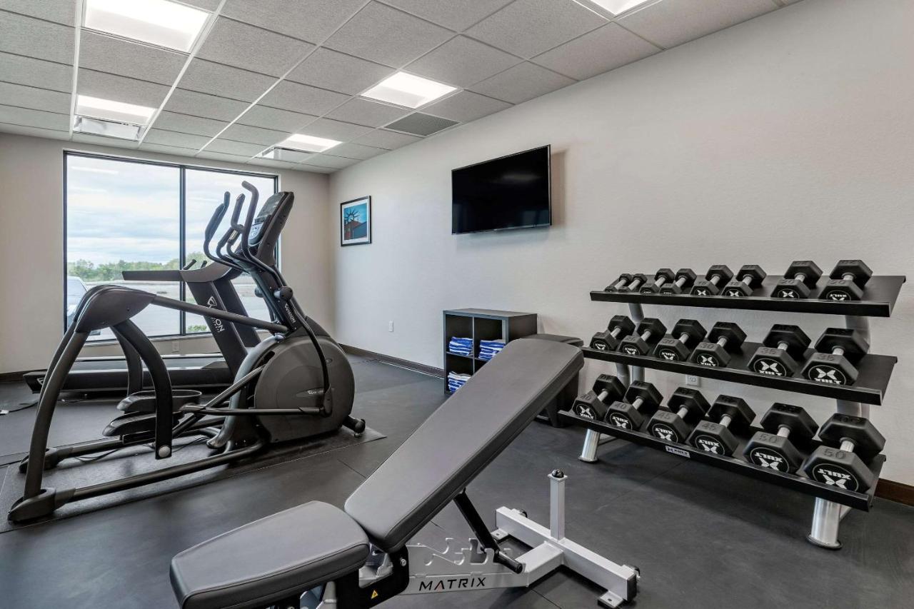 Mainstay Suites Waukee-West Des Moines Eksteriør billede